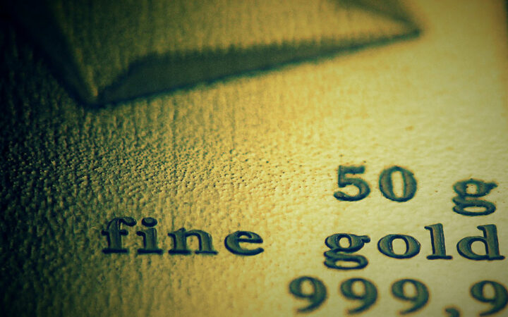 Bitcoin ETFs See Record Inflows while Gold ETFs Bleed, Liquidity Rotation in Play