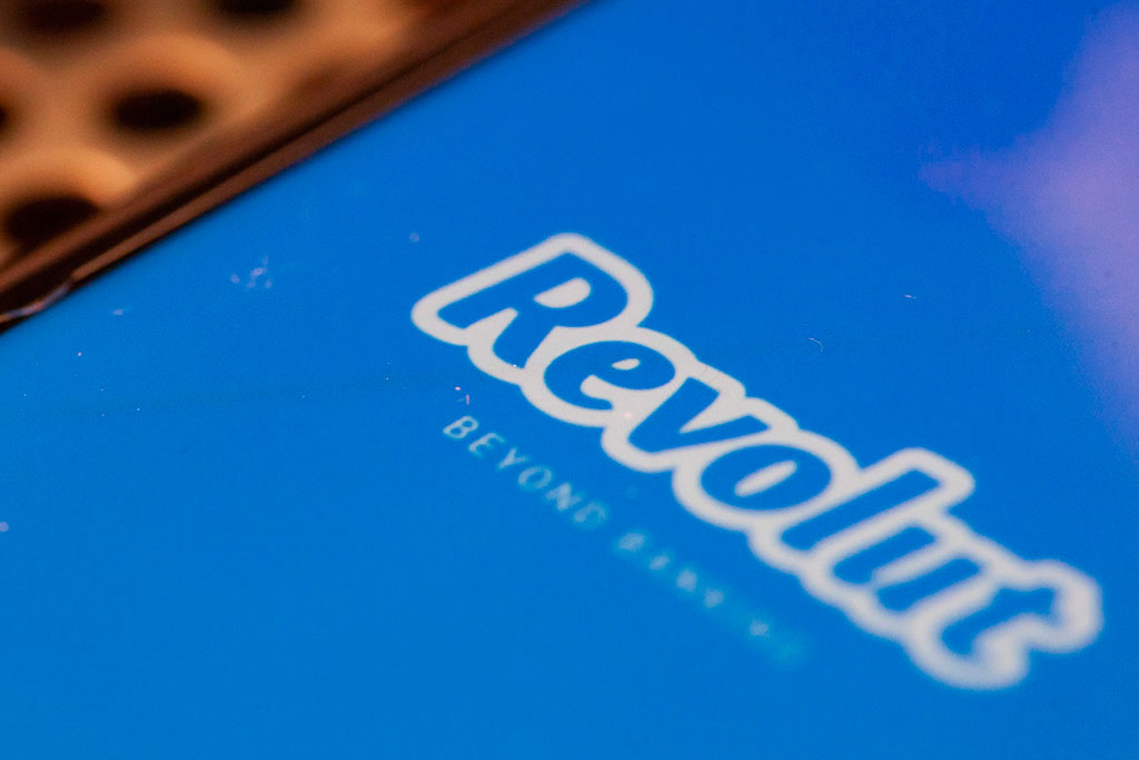 Revolut Rolls Out eSIM and Data Phone Plans for UK Customers 