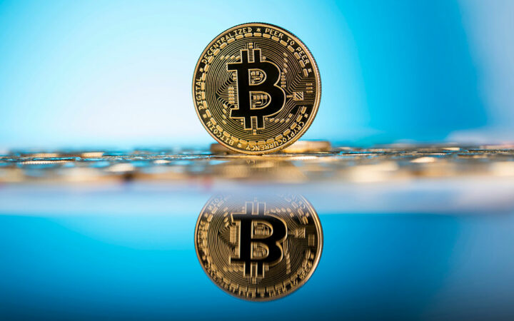Bloomberg Analyst Bullish on Bitcoin ETFs, Expects Wider Adoption by Year End