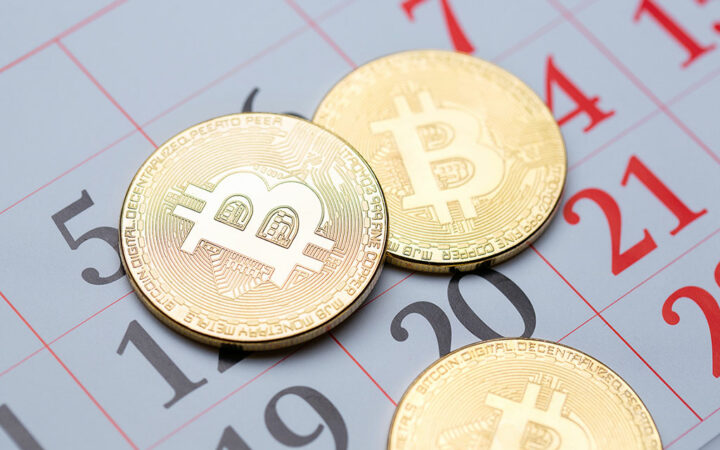 Bitcoin Halving 2024 Just Month from Now Around April 17-20, Analysts Advise Caution