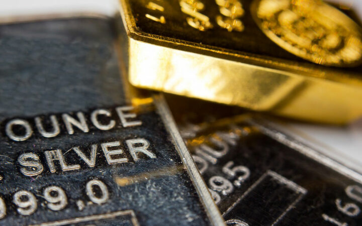 Bitcoin Market Cap Overtakes Silver, Eyes Gold’s Crown