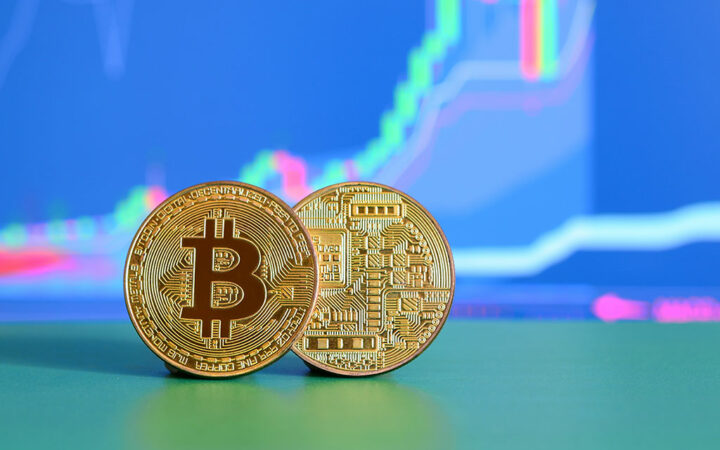 Bitcoin Price Hits New ATH $71,605, Crypto Market in Green as BOJ Mulls Rate Hikes