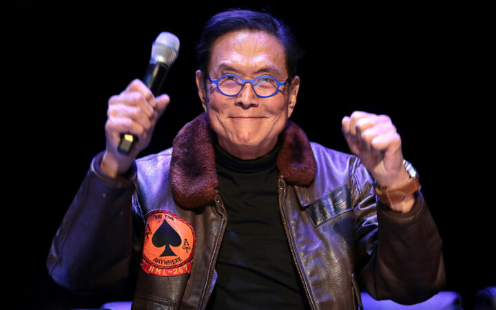 Robert Kiyosaki Supports Cathie Wood, Believes Bitcoin Will Increase to $2.3 Million