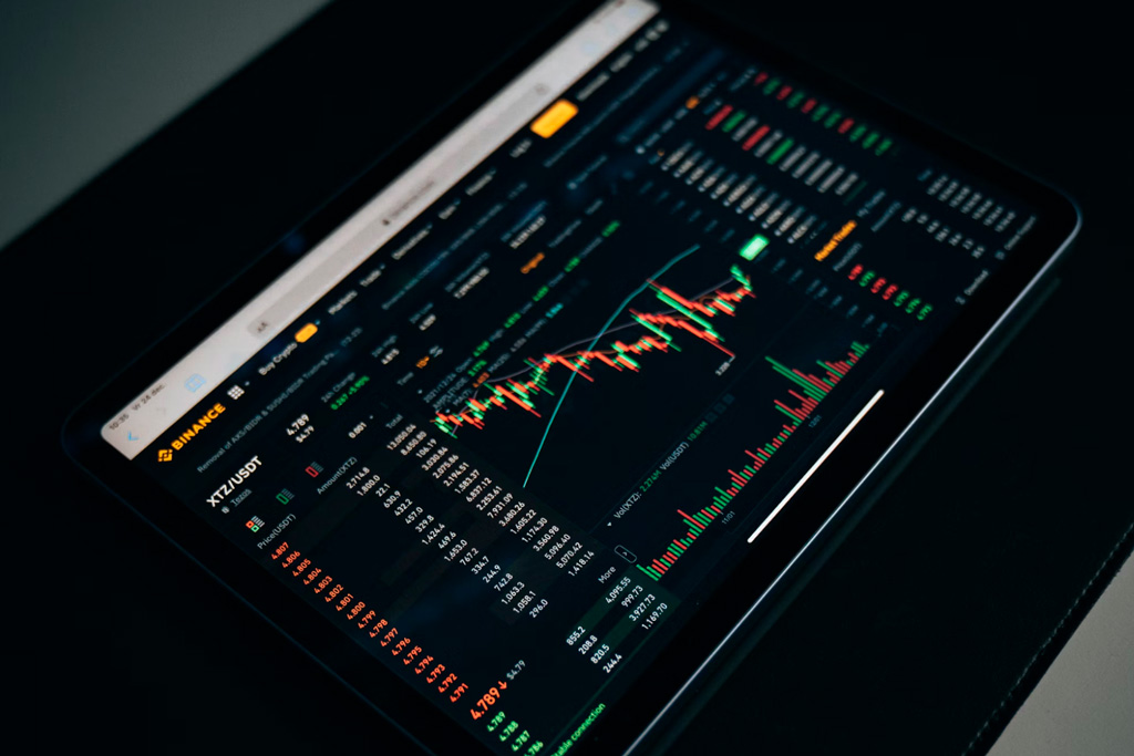 BlockDAG's Dashboard Revamp Boosts Presale to $30.6M, What Happens Retik Finance Listing on CoinW and P2B
