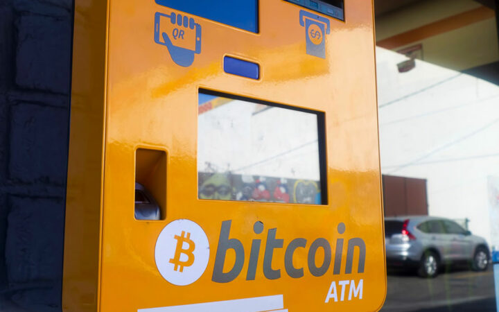 Global Bitcoin ATM Network Shrinks amid US Shutdowns