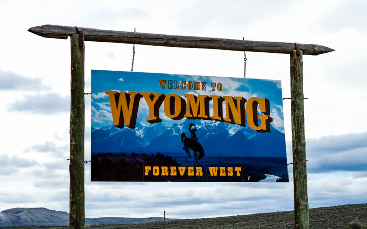 Wyoming Kicks Off Minting of First State-Backed Stablecoin in US
