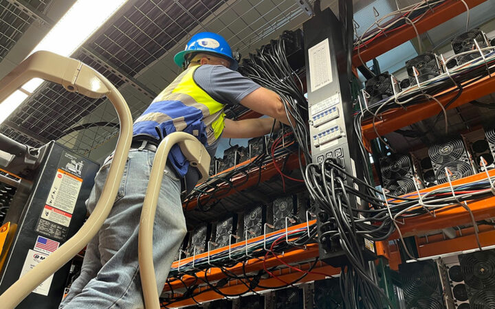 Bitcoin Miner TeraWulf Considers Merger to Boost Profit Margins