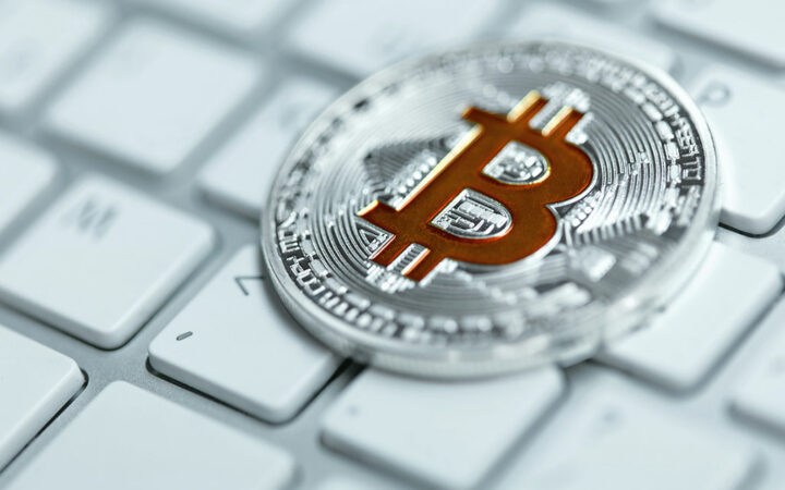 Bitcoin Price Gets Rejected at $59K amid Increased Crypto Capitulation Fear
