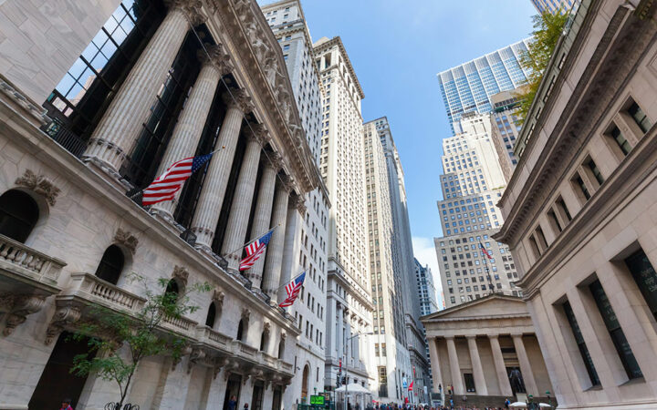 US Tech Sell-Off Spills Over to Crypto Market, $250M Longs Liquidated