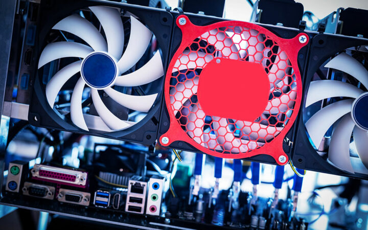 Bitcoin Miners Record Less Profit in July amidst BTC Price Plummet