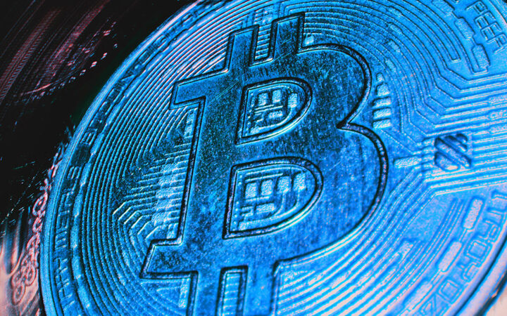 Bitcoin Transaction Volume on Exchanges Hits $1.14B amid Market Turbulence