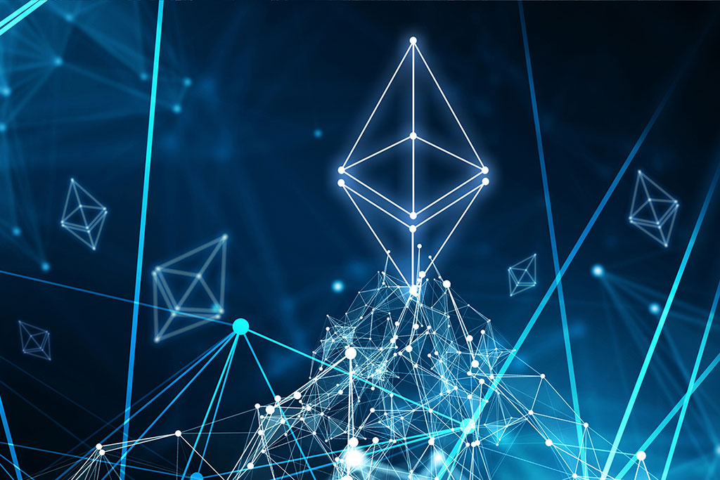 Ethereum (ETH) Price Rebounds Fueled by Rising Whale Demand amid Heightened Fear of Crypto Capitulation