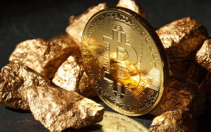 Gold Follows Bitcoin Price Rally to New Record Highs, Will Momentum Continue?