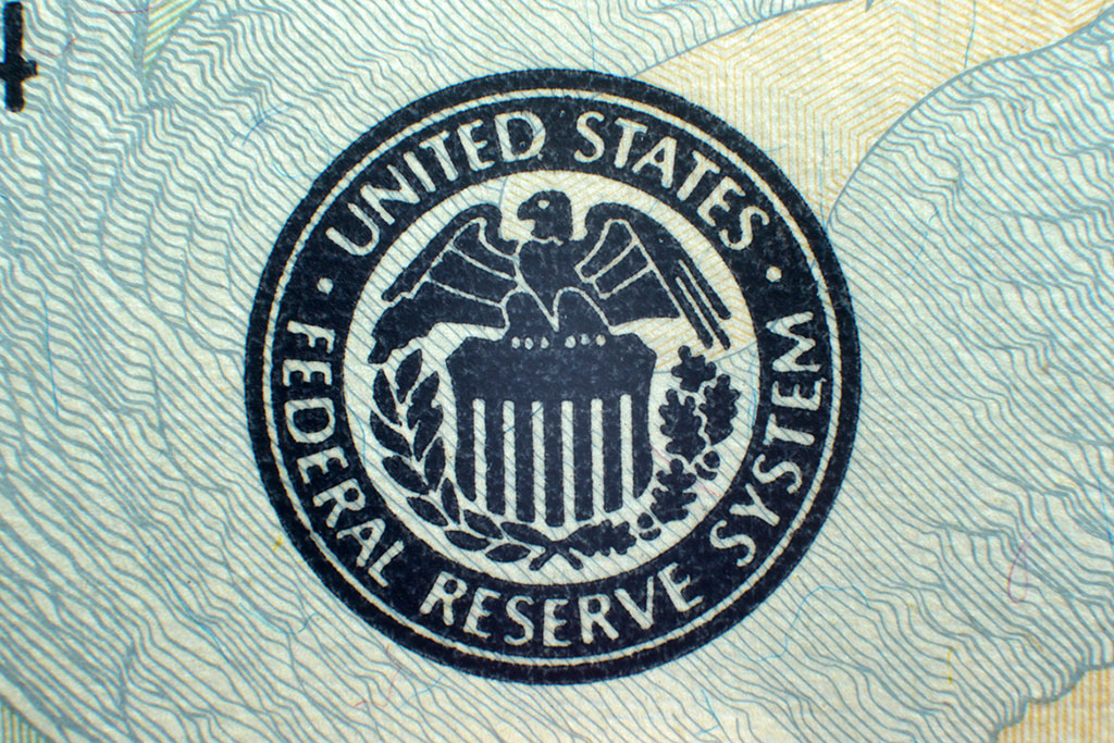 Arthur Hayes Doubts Fed Rate Cuts Will Lift Bitcoin amid Reverse Repo Shift