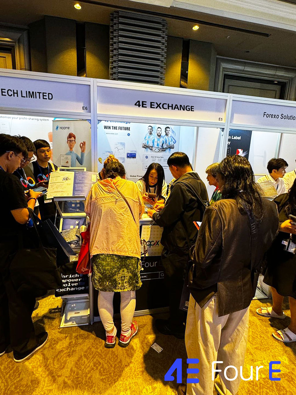 WikiEXPO 2024 Bangkok Successfully Concludes, 4E Wins "Best Forex Trading Platform Award"