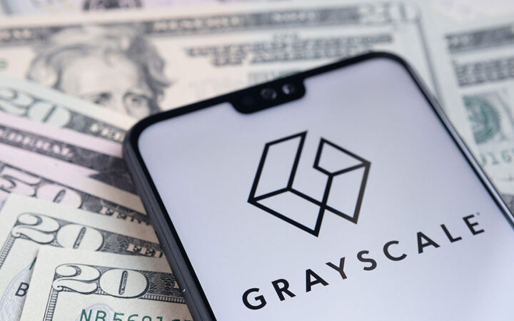 Grayscale ETF Revenue Outranks Rivals despite Outflow, Here’s Why