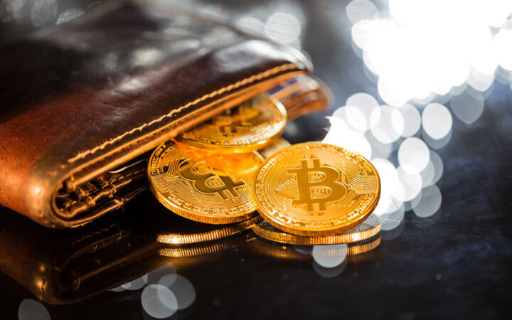 Satoshi-Era Bitcoin Wallets Back to Life after Over Decade in Dormancy