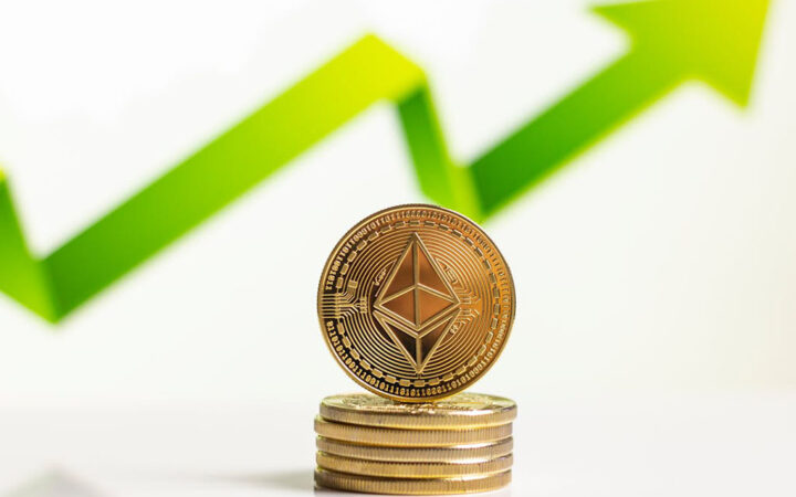 Ethereum (ETH) Price on Cusp of Major Bullish Breakout to $4K amid Heightened Whale Activities