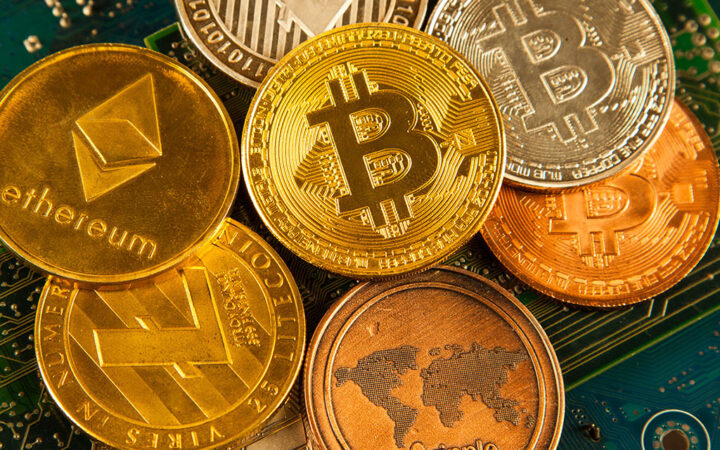 Crypto Liquidation Hits $320M as Bitcoin Records New All-Time High