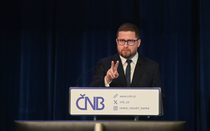 Czech Central Bank Governor to Propose Allocating 5% of National Reserves to Bitcoin