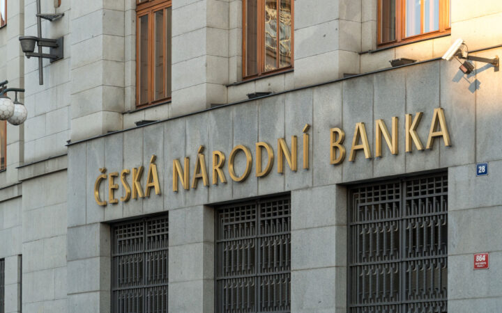 Czech National Bank Considers Historic $7.3B Bitcoin Reserves Investment