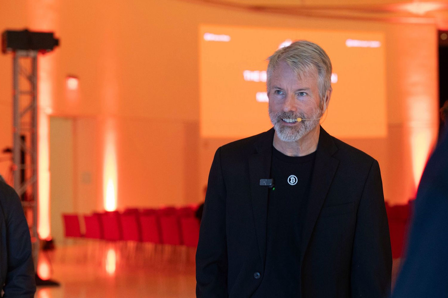 Michael Saylor Featured as ‘Bitcoin Alchemist’ on Forbes Cover as Net Worth Hits $7.6B