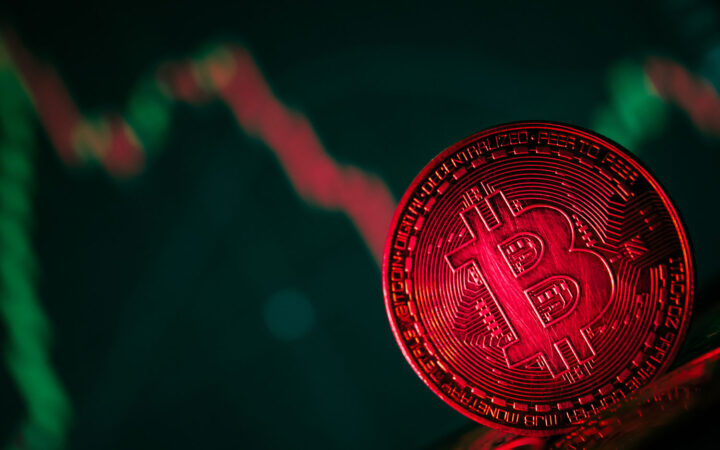 Bitcoin Trades 25% Below All-Time High as Fear Index Hits Extreme Levels