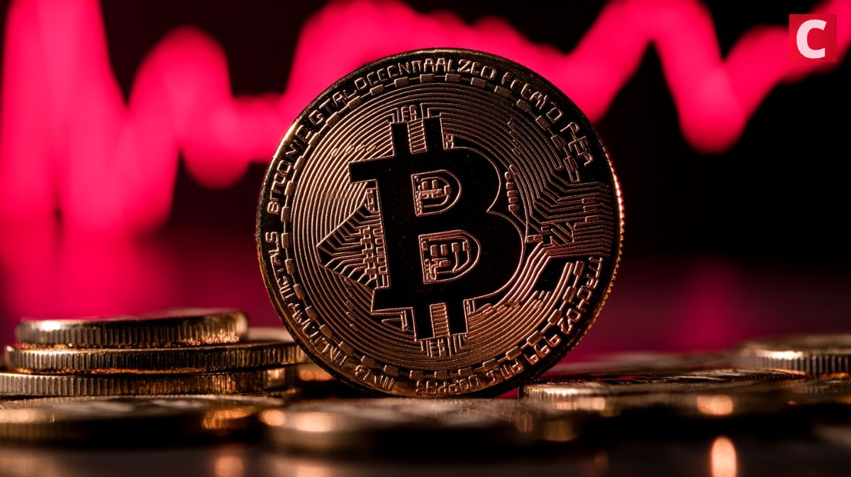 Crypto Market Liquidation Shoots $1.7B amid Bitcoin and Altcoins Crash