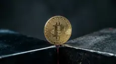 Bitcoin Price Battles Sideways as Futures Markets Rally