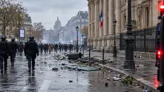 French Election: Le Pen Leads at 48% While Protests Over Prices, Fuel and Schools Shake France